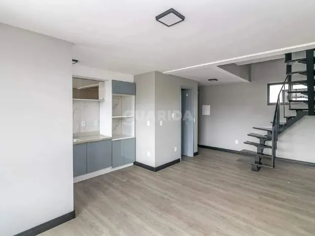 Imagem 13: Apartamento no Estilo Duplex com 2 Dormitórios no Bairro Jardim Botânico - Porto