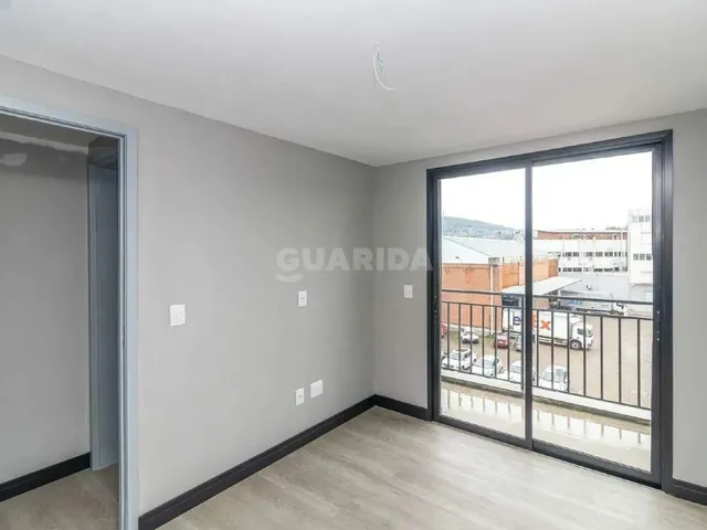 Imagem 3: Apartamento no Estilo Duplex com 2 Dormitórios no Bairro Jardim Botânico - Porto