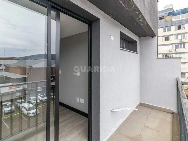 Imagem 16: Apartamento no Estilo Duplex com 2 Dormitórios no Bairro Jardim Botânico - Porto