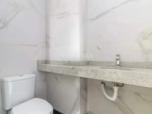 Imagem 14: Apartamento no Estilo Duplex com 2 Dormitórios no Bairro Jardim Botânico - Porto