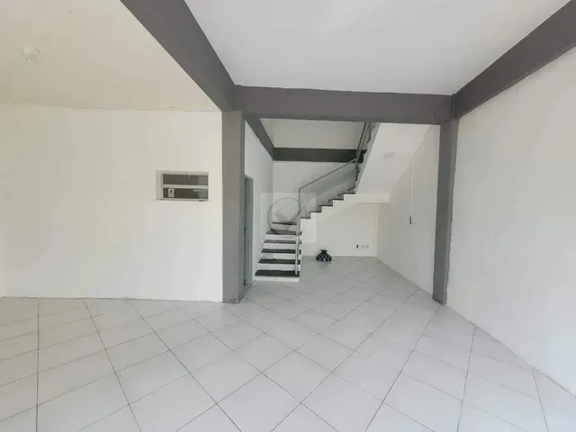 Imagem 12: Visibilidade Máxima! Ponto Comercial 200M² na Prestigiada Av. Airton Teles!