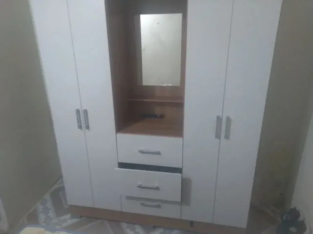 Imagem: Vendo Guada Roupa de Casal Novo Primeira