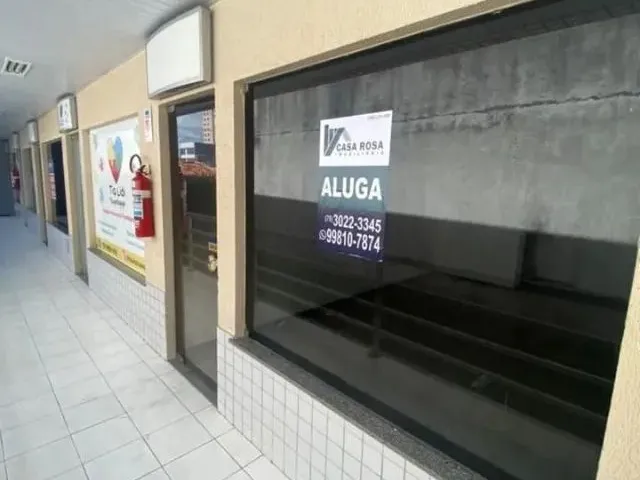 Imagem 4: Aluga-Se Sala Comercial - Galeria Menezes - Bairro Centro