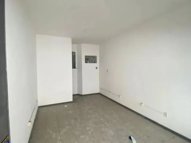 Imagem 3: Aluga-Se Sala Comercial - Galeria Menezes - Bairro Centro