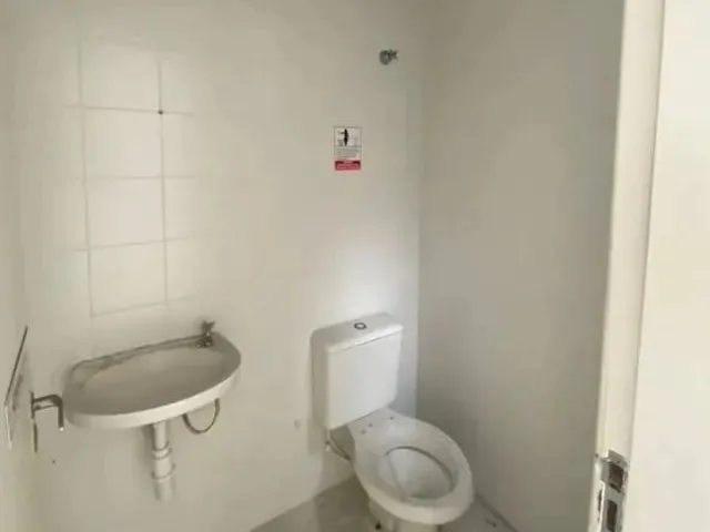 Imagem 2: Aluga-Se Sala Comercial - Galeria Menezes - Bairro Centro