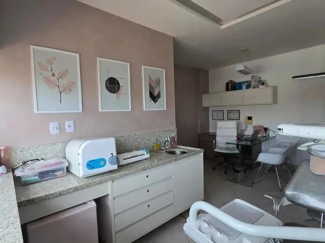 Imagem: Sala Comercial Á Venda no Centro Médico