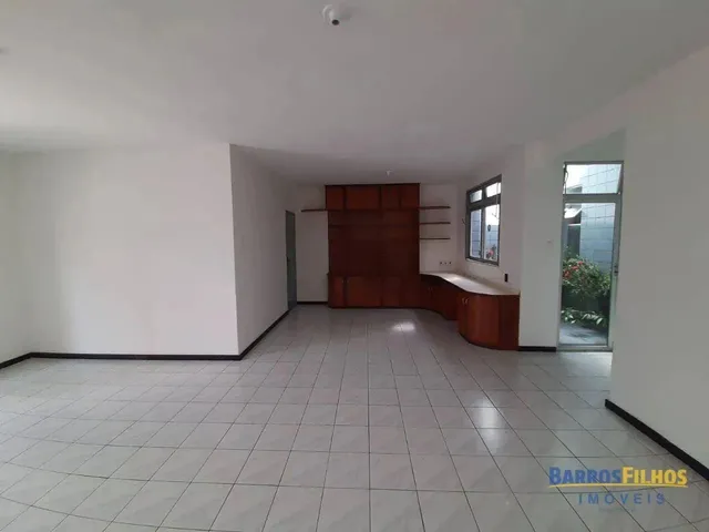 Imagem 6: Casa com 3 Quartos para Venda Ou Aluguel - Centro - Aracaju/Se