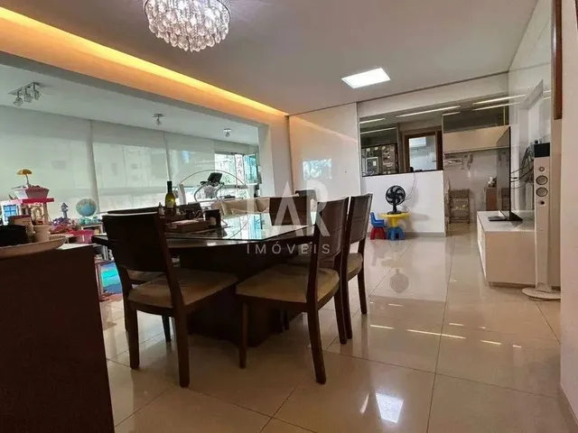 Imagem: Apartamento À Venda, 4 Quartos, 2 Suítes