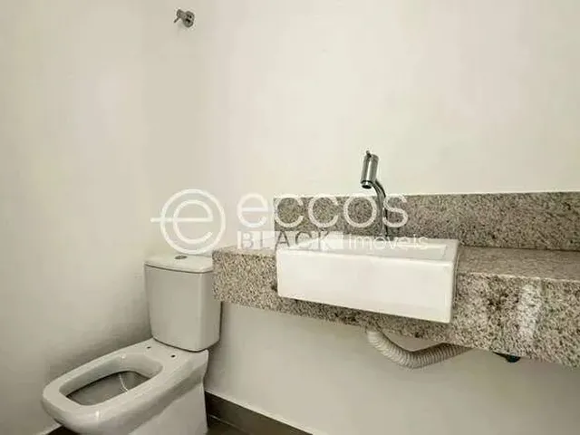 Imagem: Area Privativa À Venda, 2 Quartos, 2 Suítes