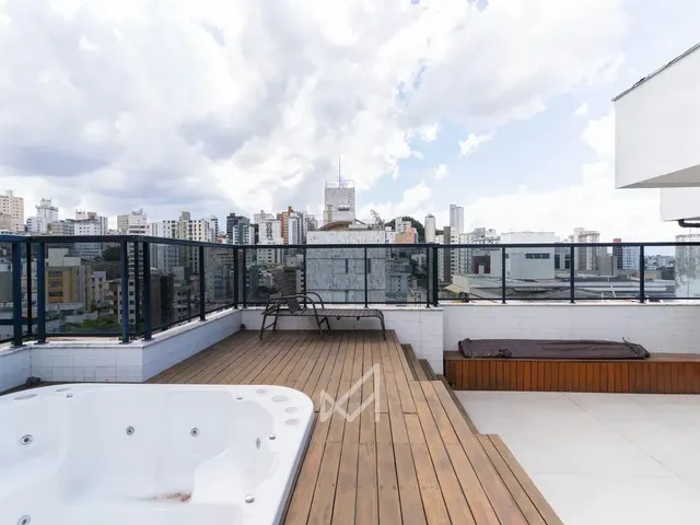 Imagem 9: Imóvel para Venda Possui 260 Metros Quadrados com 4 Quartos em Gutierrez - Belo Horizonte