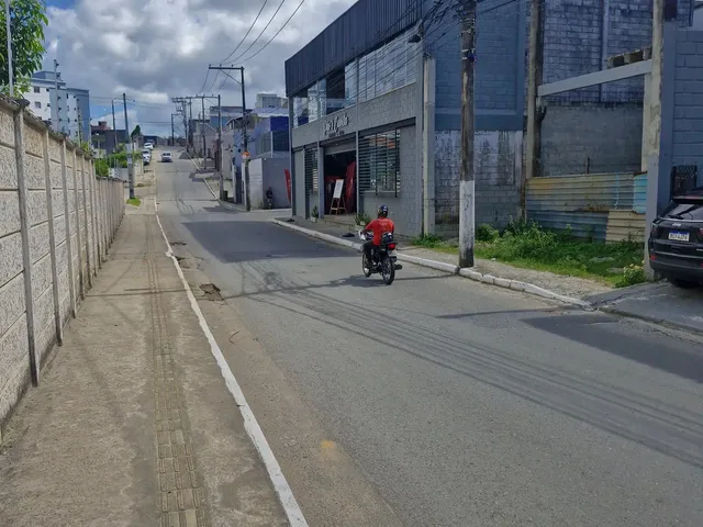 Imagem 15: Vendo Galpao / Loja Caji