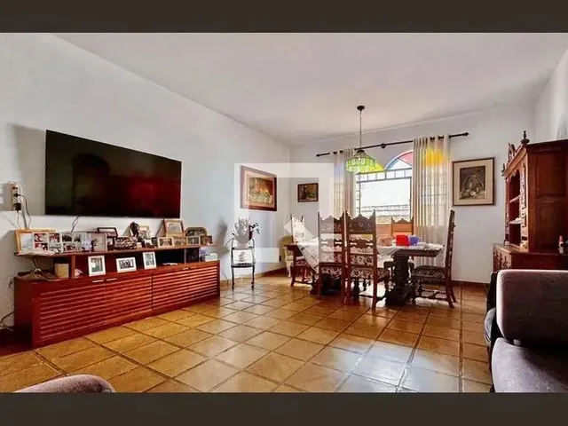 Imagem: Casa À Venda - Grajaú, 3 Quartos, 225