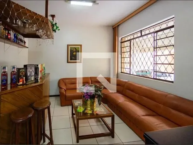 Imagem: Casa À Venda - Prado, 3 Quartos, 410 M2