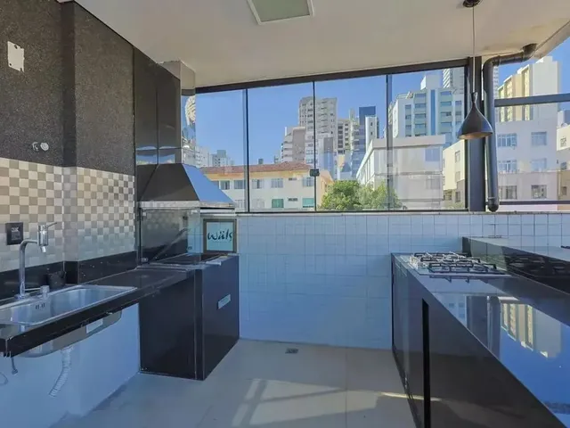 Imagem 5: Duplex para Venda Possui 260 Metros Quadrados com 4 Quartos em Gutierrez - Belo Horizonte