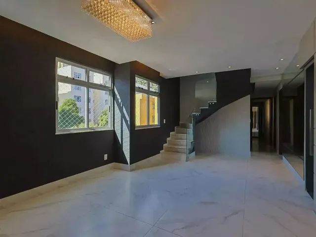 Imagem 15: Duplex para Venda Possui 260 Metros Quadrados com 4 Quartos em Gutierrez - Belo Horizonte