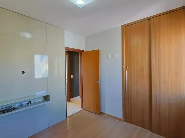 Imagem 7: Duplex para Venda Possui 260 Metros Quadrados com 4 Quartos em Gutierrez - Belo Horizonte