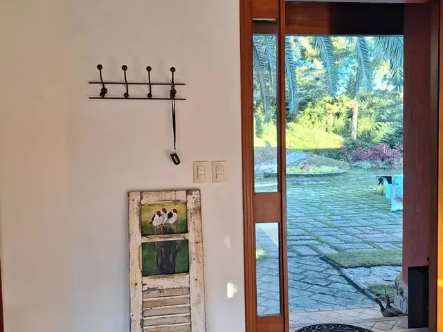 Imagem 3: Refúgio de Sofisticação e Natureza em Secretário
