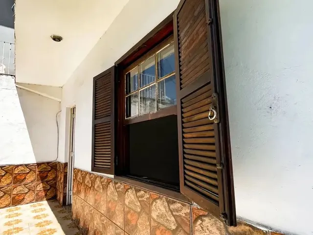 Imagem: A casa possui 1 Dormitório, 1 Banheiro, 40m² de Área e