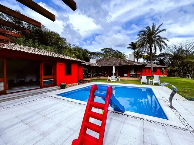 Imagem: Casa de Luxo com Terreno Privativo