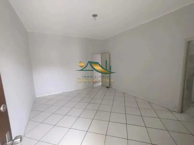 Imagem 2: Casa para Locação em Volta Redonda, Vila santa Cecília, 3 Dormitórios, 2 Banheiros, 2