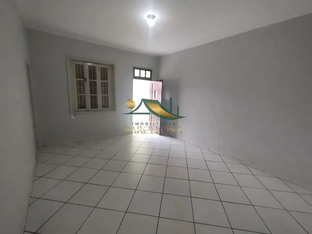 Imagem 14: Casa para Locação em Volta Redonda, Vila santa Cecília, 3 Dormitórios, 2 Banheiros, 2