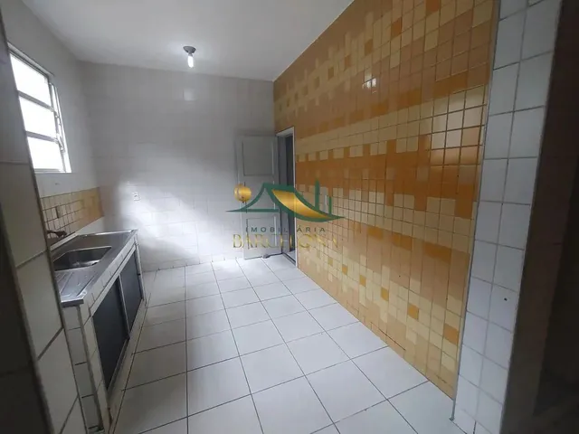 Imagem 12: Casa para Locação em Volta Redonda, Vila santa Cecília, 3 Dormitórios, 2 Banheiros, 2