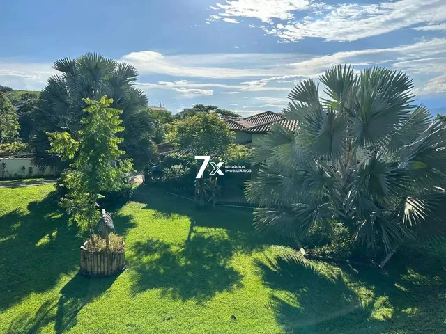 Imagem: A casa possui 4 Dormitórios, 3 Suítes, 5 Banheiros, 4