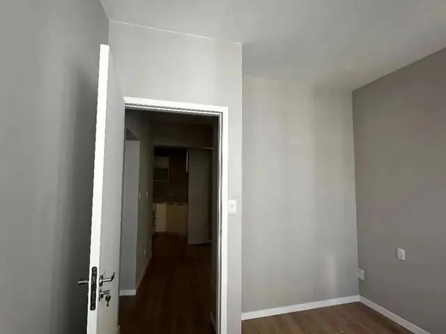 Imagem 9: Apartamento com 2 Dormitórios no Centro de Floripa