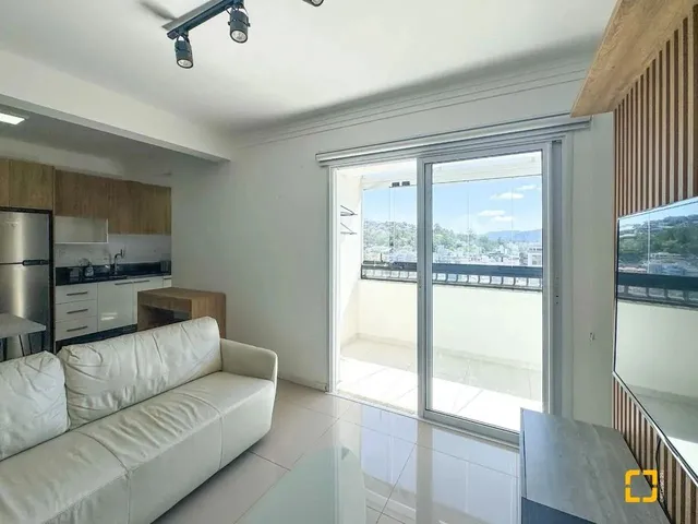 Imagem: Apartamento Mobiliado - 2 Dormitórios