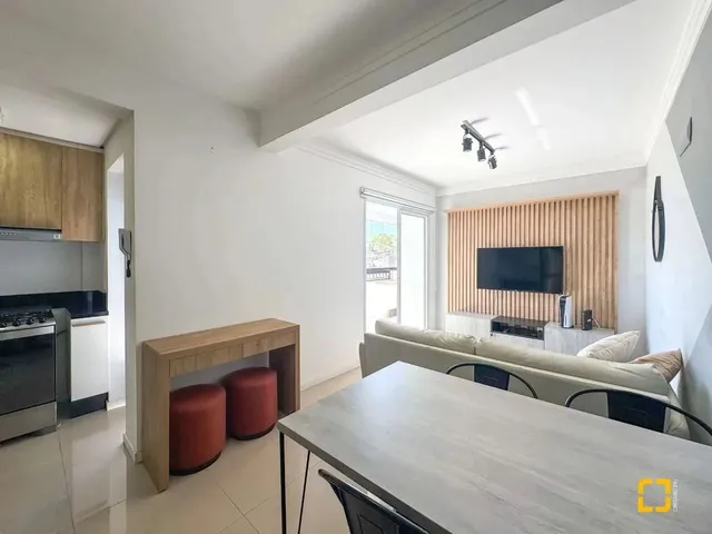 Imagem 14: Apartamento Mobiliado - 2 Dormitórios - 2 Vagas - Ufsc - Bairro Carvoeira