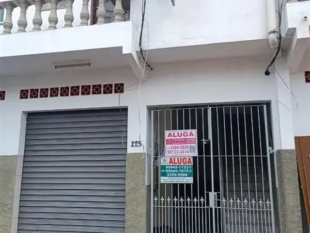Imagem: A casa possui 2 Dormitórios, 1 Banheiro, 63m² de Área e