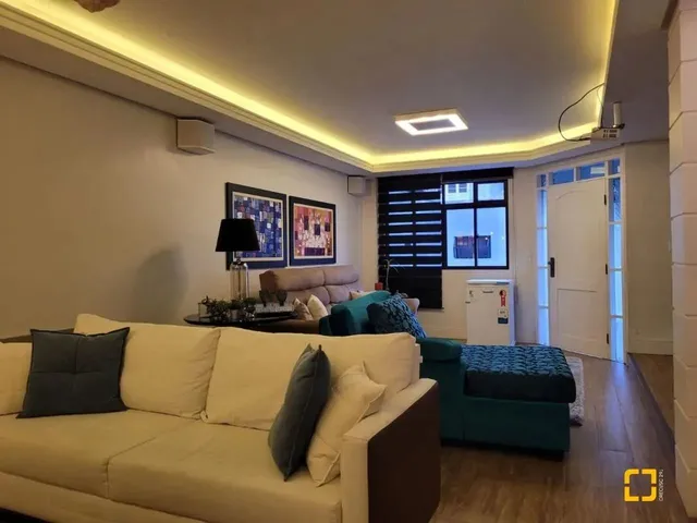 Imagem 12: Casa de 4 Dormitórios, Piscina em Ótima Localização