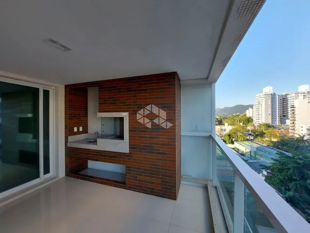 Imagem 1: Apartamento com 3 Suítes, 2 Vagas de Garagem na Beira-Mar em Florianópolis/Sc