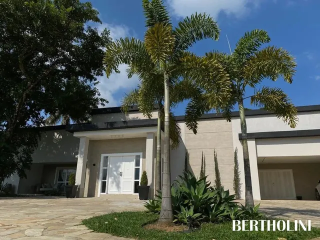 Imagem: Casa Térrea em Penedo/Rj, Viva em Um Paraíso