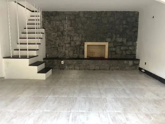 Imagem 14: Casa com 4 Quartos + 2 Anexos - Centro - Petrópolis, Rj