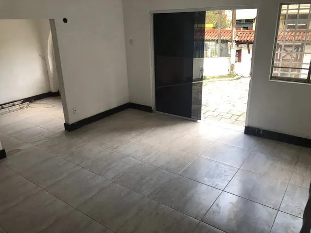 Imagem 12: Casa com 4 Quartos + 2 Anexos - Centro - Petrópolis, Rj