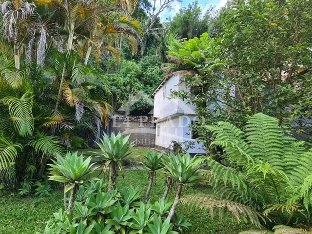 Imagem 6: Casa Comercial para Locação no Centro Petrópolis/Rj, com 7 Quartos
