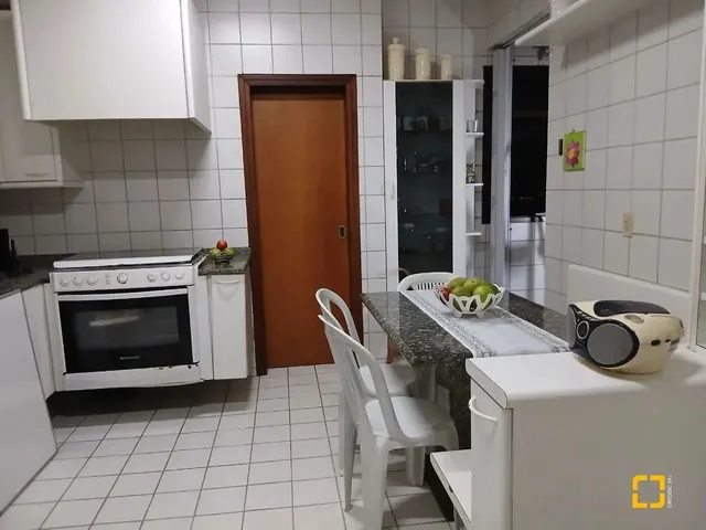 Imagem 9: Apartamento 4 Dormitórios Sendo 2 Suítes, com Vaga de Garagem no Centro De