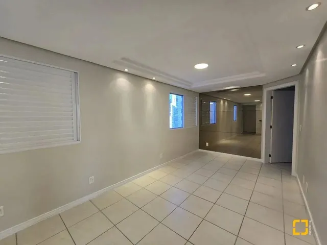 Imagem 12: Cobertura no Centro de Florianpópolis com 197M², 2 Quartos, 1 Suíte, 2 Vagas de Garagem