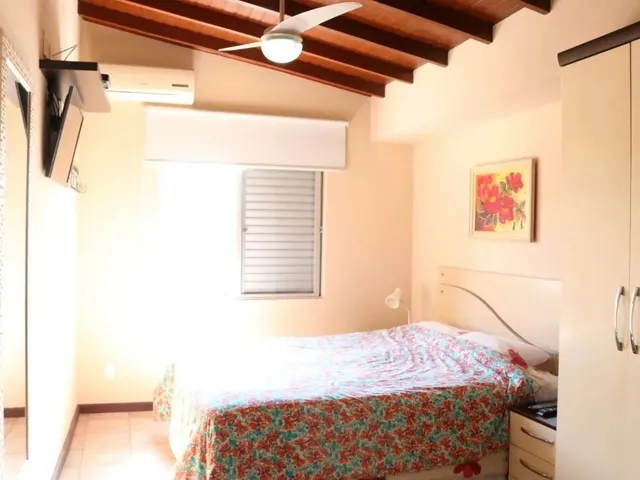 Imagem 11: Casa de 03 Dorm. Sendo 01 Suíte na Agronômica