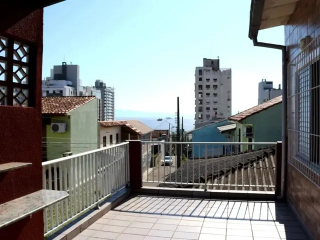 Imagem 15: Casa de 03 Dorm. Sendo 01 Suíte na Agronômica