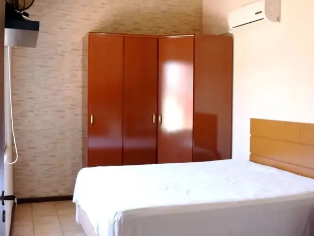 Imagem 14: Casa de 03 Dorm. Sendo 01 Suíte na Agronômica