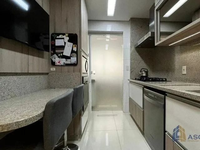 Imagem 4: Apartamento com 3 Suítes em Ótima Localização no Centro de Florianópolis