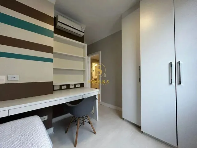 Imagem 5: Apartamento para Venda com 3 Dormitórios na Esteves Junior no Centro - Florianópolis
