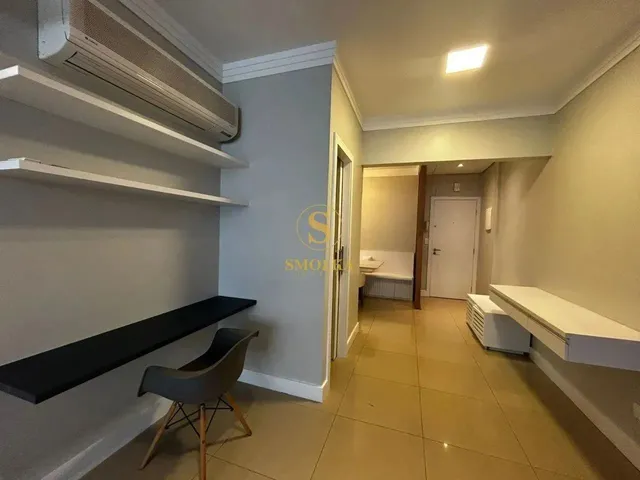 Imagem 13: Apartamento para Venda com 3 Dormitórios na Esteves Junior no Centro - Florianópolis