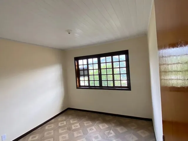 Imagem 12: Imóvel para Aluguel com 60 Metros Quadrados com 2 Quartos em Cascatinha - Petrópolis