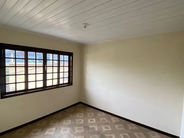 Imagem 7: Imóvel para Aluguel com 60 Metros Quadrados com 2 Quartos em Cascatinha - Petrópolis