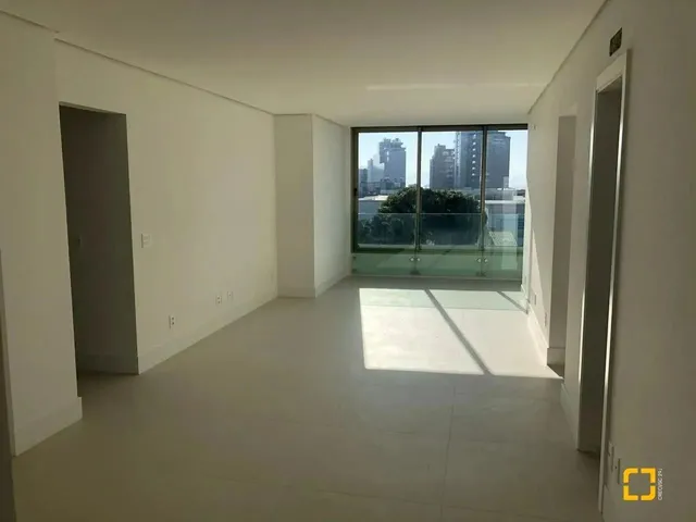 Imagem: Apartamento em Agronômica