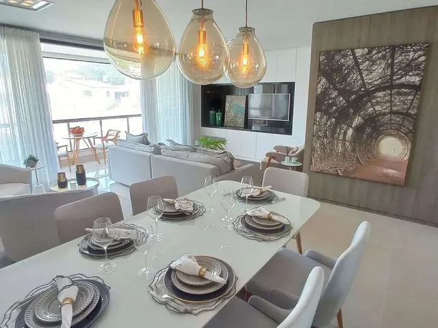 Imagem: O apartamento possui 3 Dormitórios, 1 Suíte, 1 Banheiro,