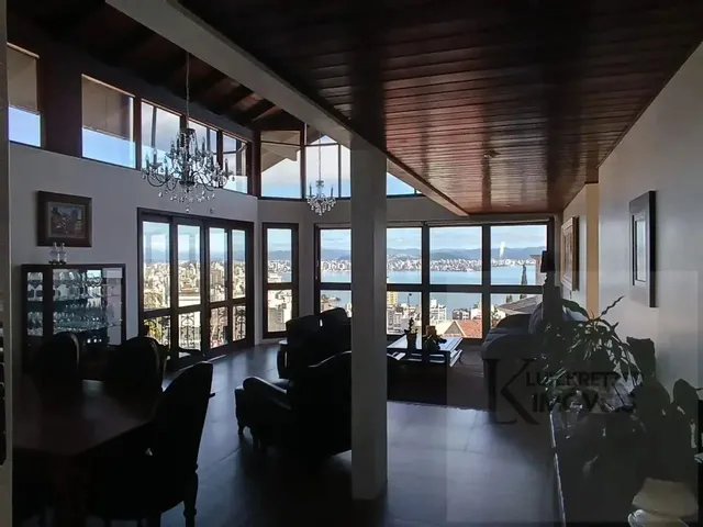 Imagem: Casa para Venda em Florianópolis, Centro